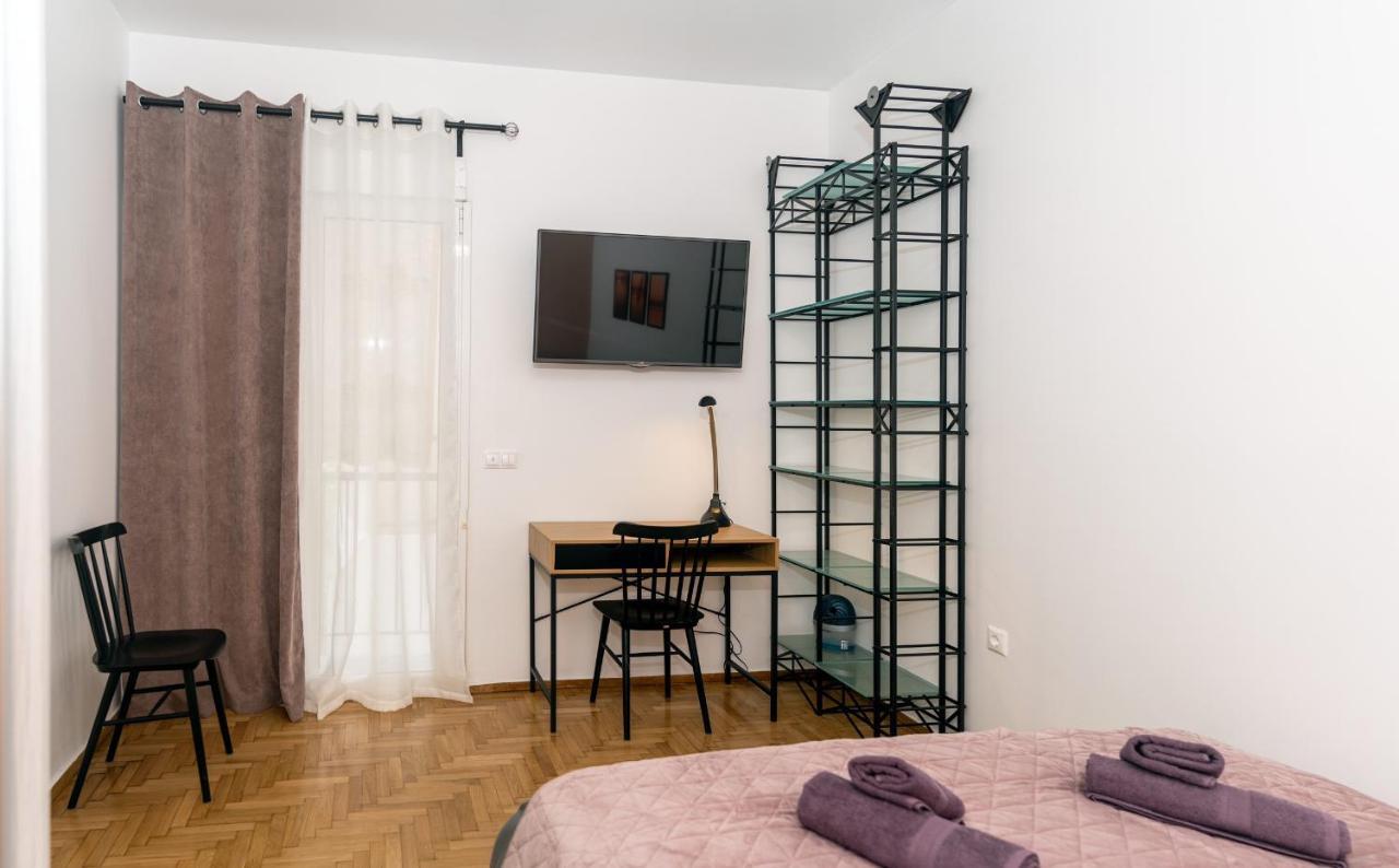 Modern Studio Chiou Athens Exterior photo